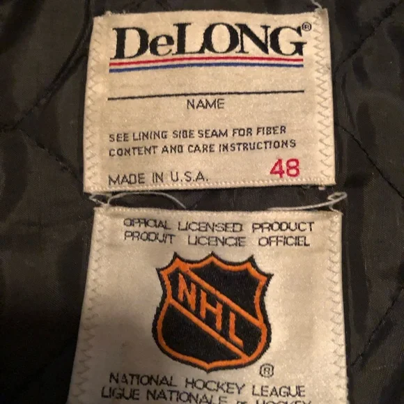 Men’s Chicago Blackhawks leather jacket - Picture 3 of 3